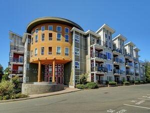 Langford Apartment for sale:  2 bedroom 1,053.05 sq.ft. (Listed 2020-08-25)